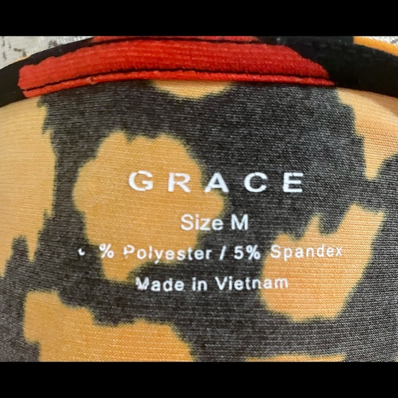 Grace 3/4 sleeve draped neck top - Picture 3 of 5